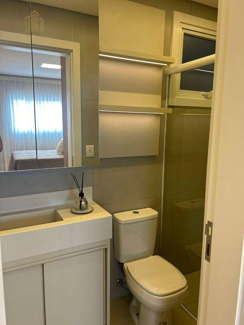 Apartamento à venda com 2 quartos, 66m² - Foto 13