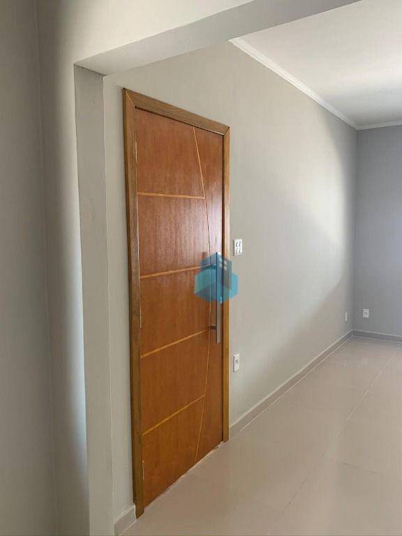 Casa à venda com 3 quartos, 170m² - Foto 20