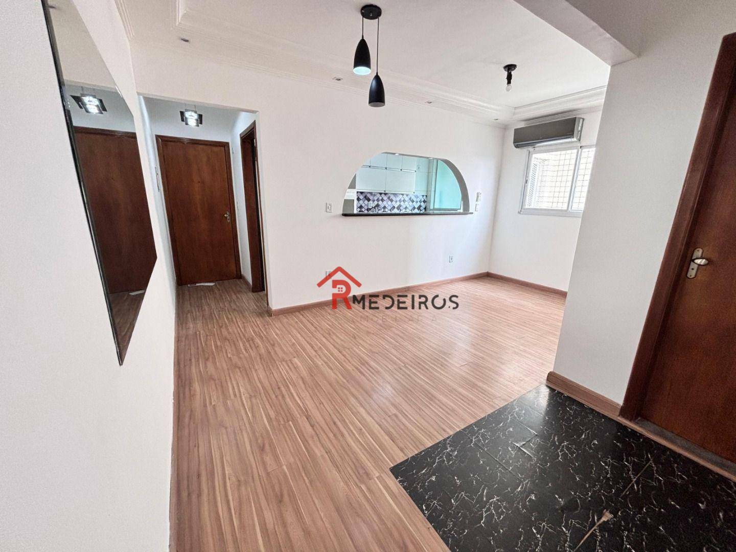 Apartamento à venda com 2 quartos, 60m² - Foto 2