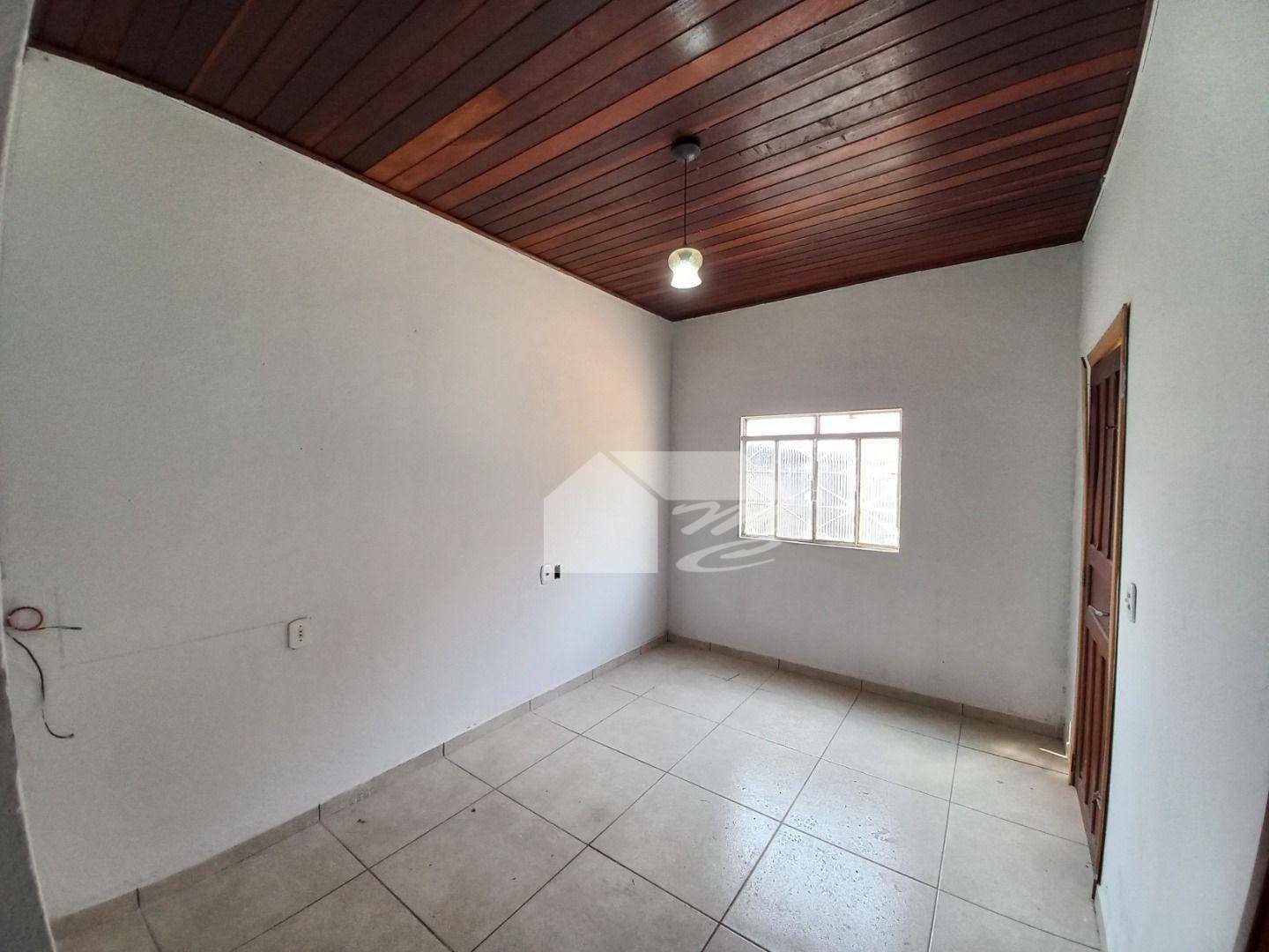 Casa para alugar com 2 quartos, 60m² - Foto 6