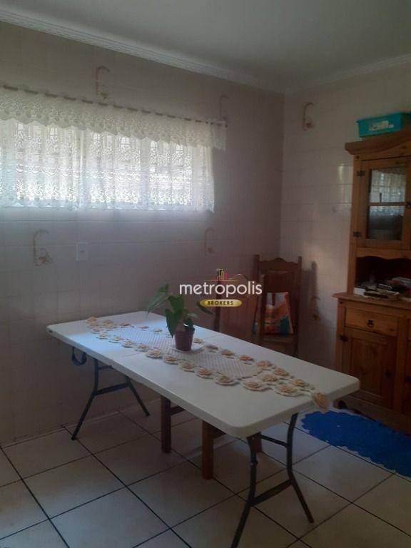 Sobrado à venda com 4 quartos, 215m² - Foto 8