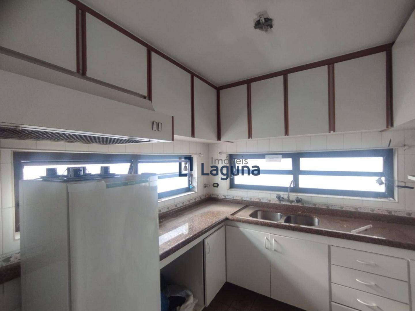 Sobrado para alugar, 256m² - Foto 12