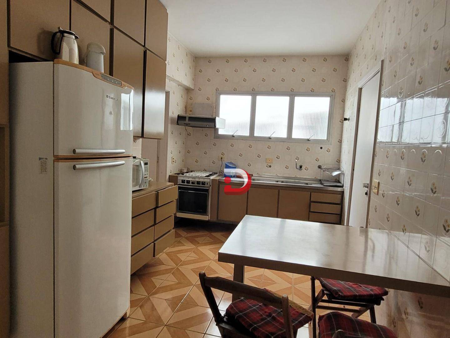 Apartamento à venda com 3 quartos, 175m² - Foto 13