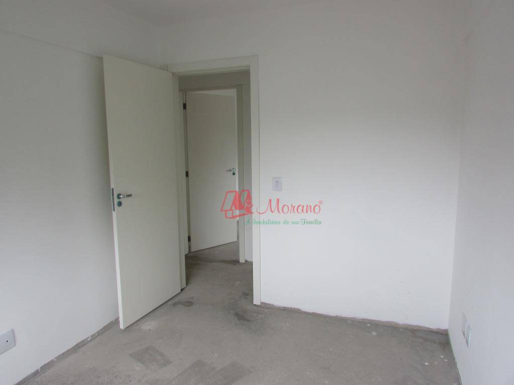 Apartamento à venda com 3 quartos, 84m² - Foto 15