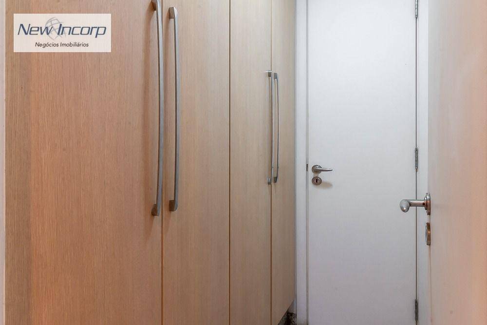 Apartamento à venda com 4 quartos, 240m² - Foto 25