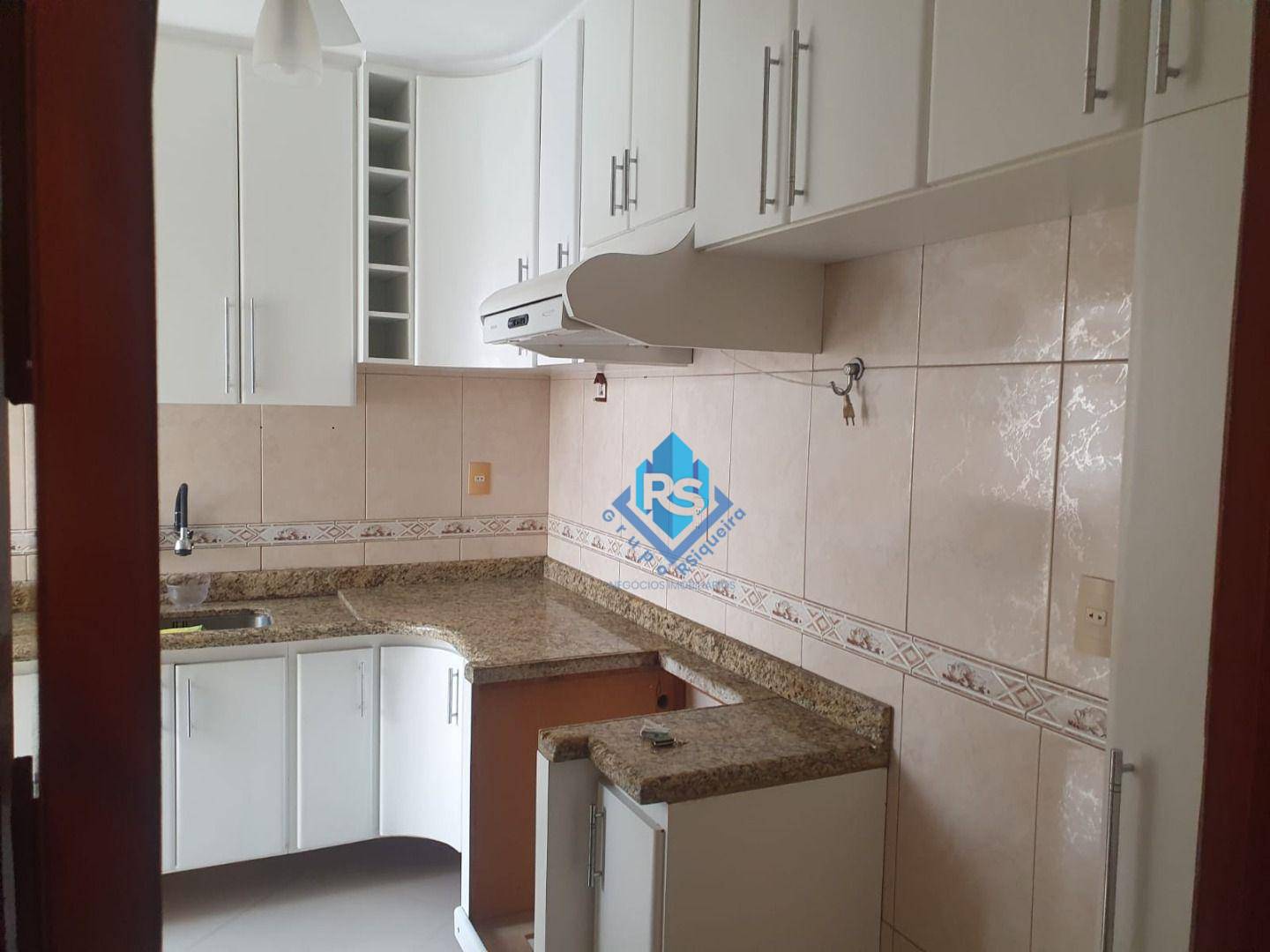 Apartamento à venda com 3 quartos, 65m² - Foto 1