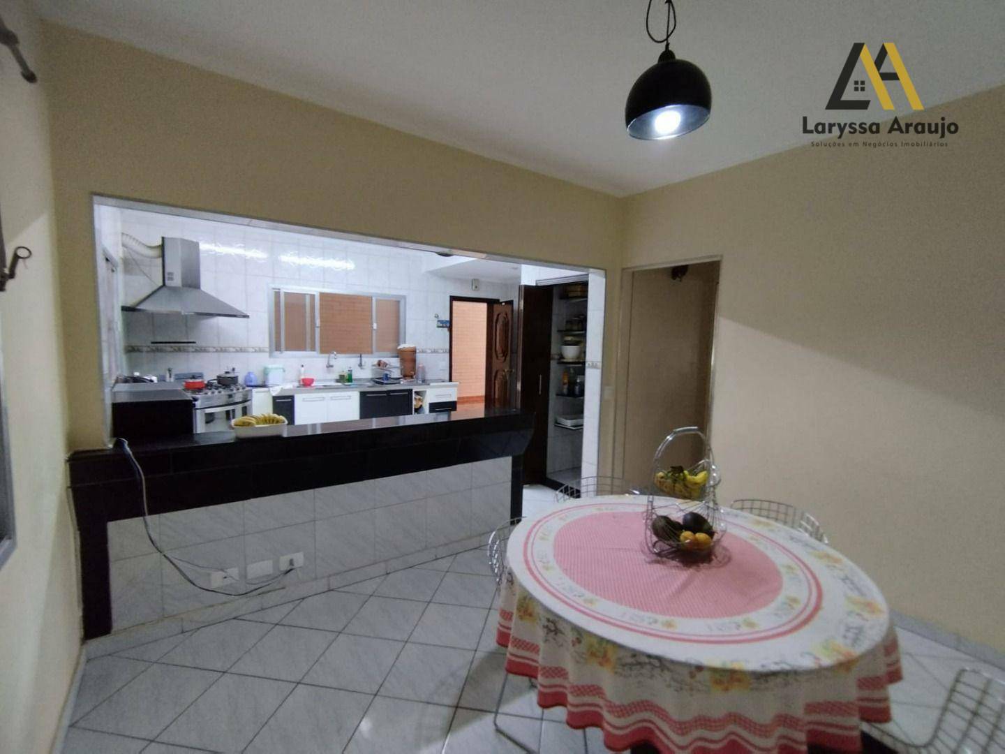 Casa à venda com 4 quartos, 310m² - Foto 23