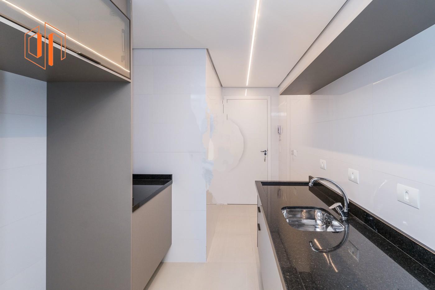 Apartamento à venda com 2 quartos, 80m² - Foto 24