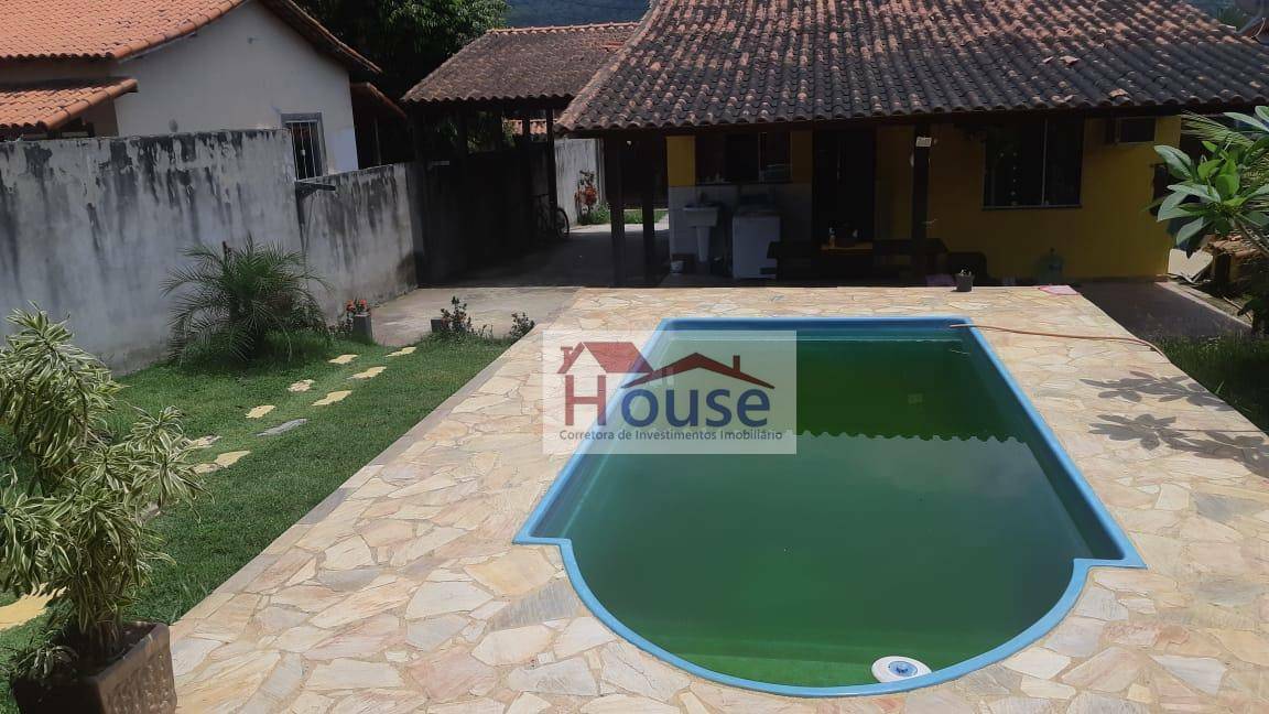 Casa à venda com 2 quartos, 67m² - Foto 3