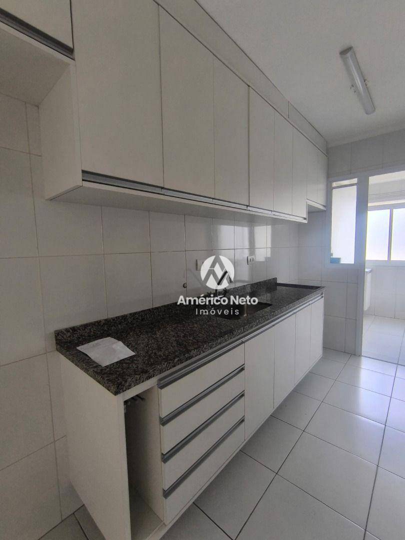 Apartamento para alugar com 2 quartos, 69m² - Foto 12