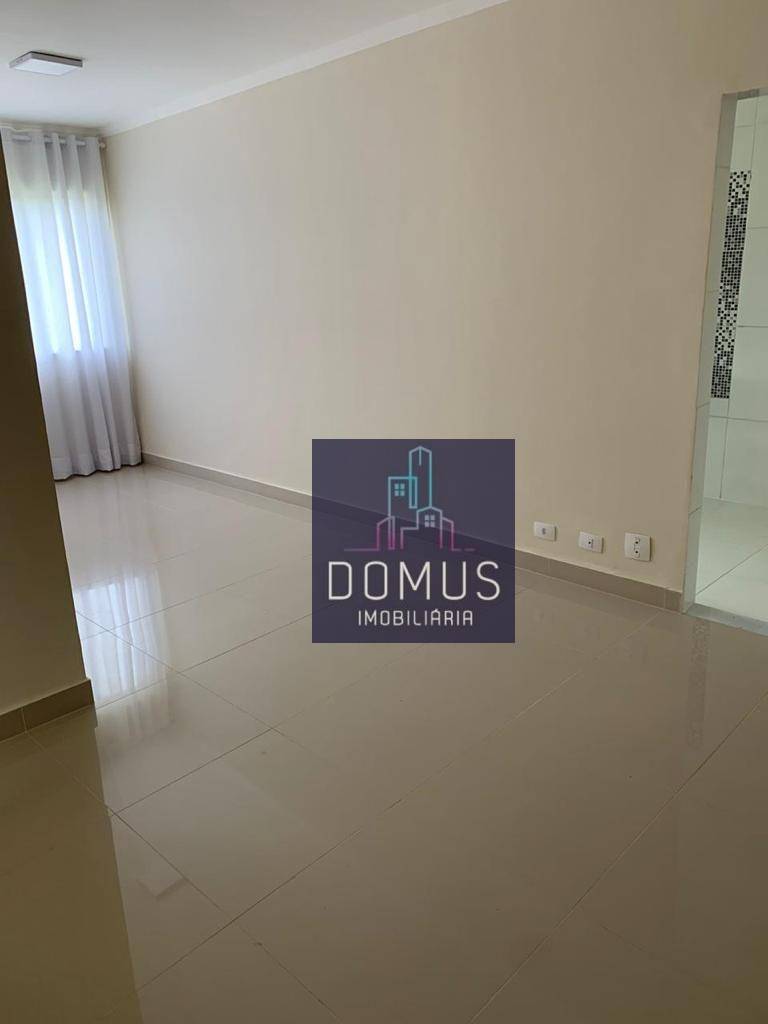 Apartamento à venda com 2 quartos, 60m² - Foto 4