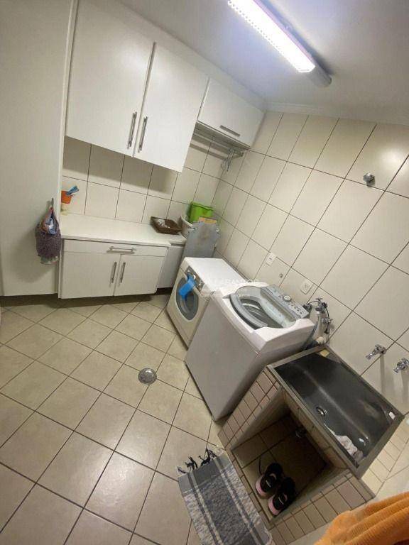 Casa de Condomínio à venda com 4 quartos, 284m² - Foto 8