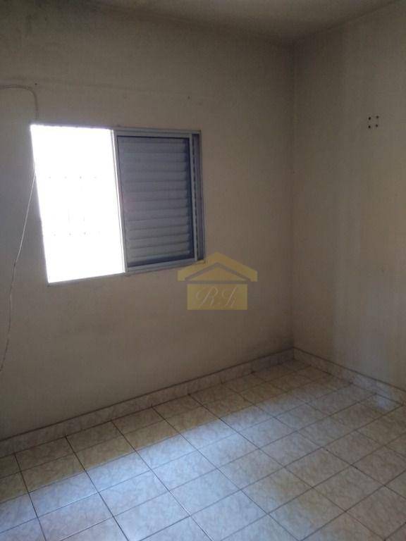 Sobrado à venda com 2 quartos, 110m² - Foto 18