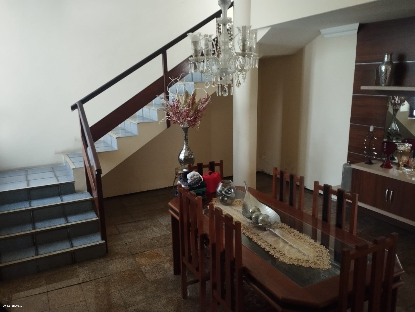 Casa à venda com 3 quartos, 313m² - Foto 7