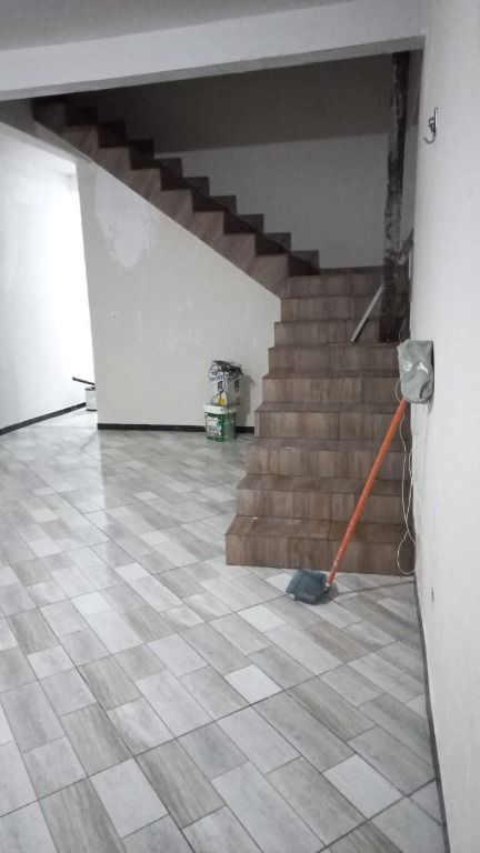 Sobrado à venda com 2 quartos, 130m² - Foto 8