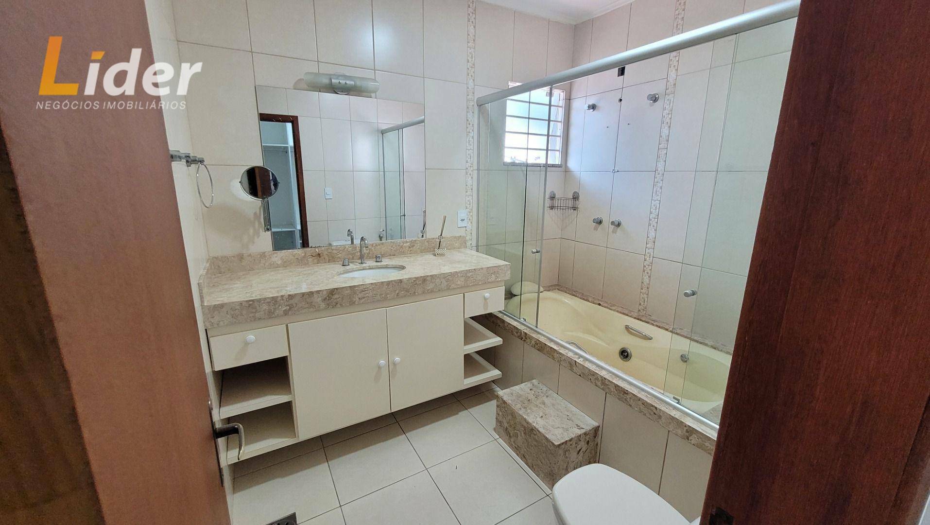 Casa de Condomínio à venda com 3 quartos, 200m² - Foto 23