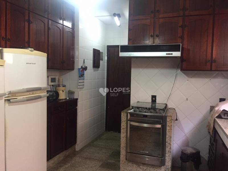 Casa à venda com 3 quartos, 200m² - Foto 8