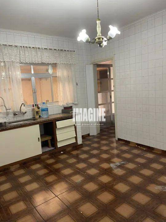 Sobrado à venda com 6 quartos, 192m² - Foto 9