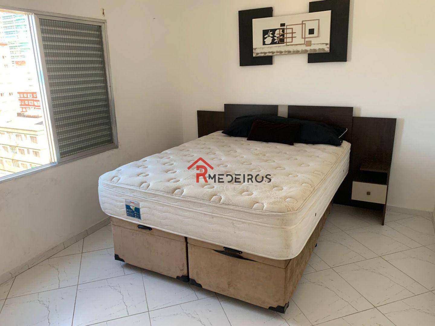 Apartamento à venda com 1 quarto, 42m² - Foto 8