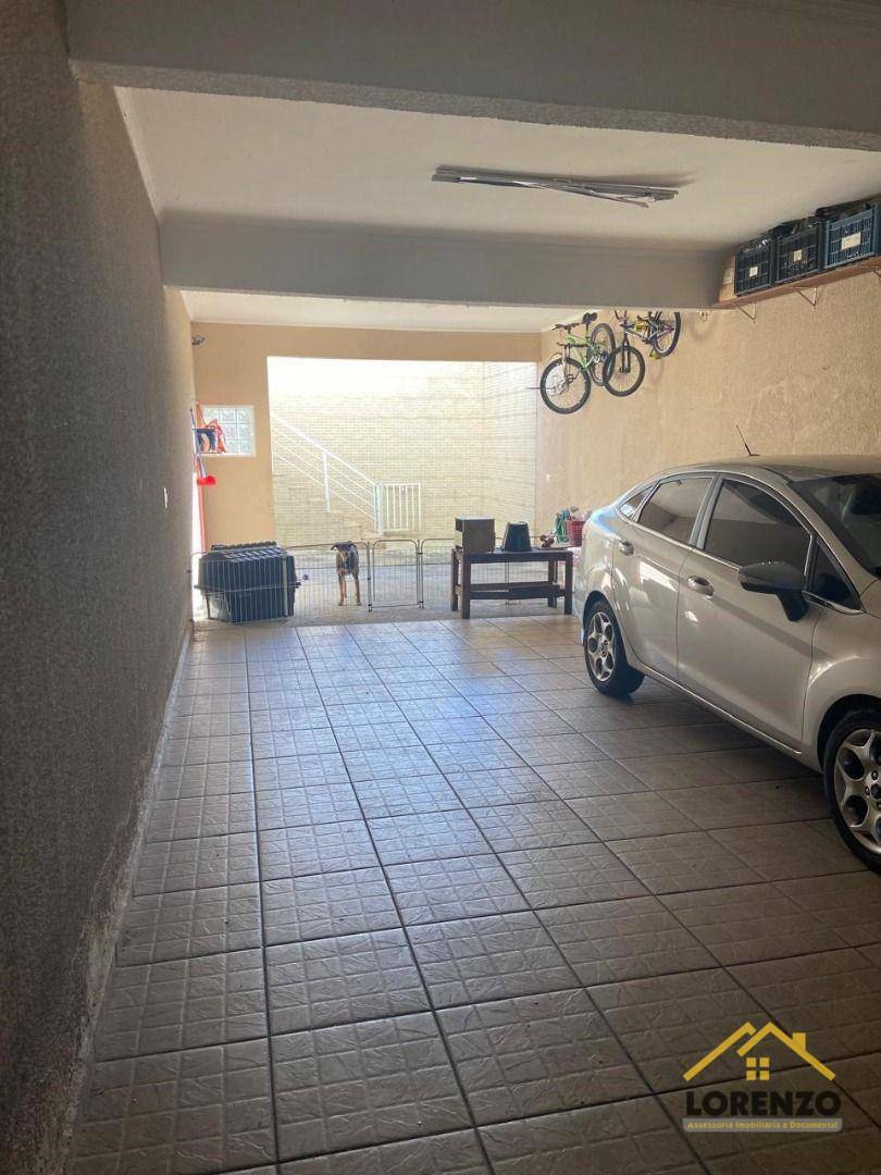 Sobrado à venda com 3 quartos, 238m² - Foto 18