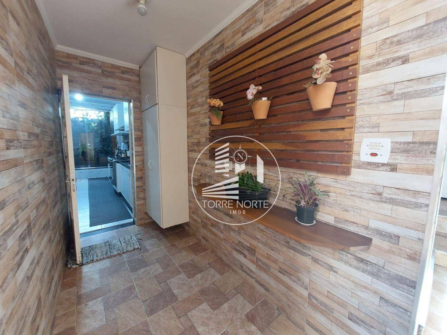 Casa à venda com 4 quartos, 170m² - Foto 31