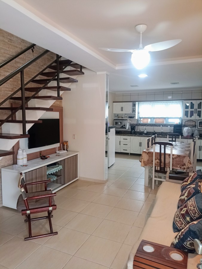 Sobrado à venda com 4 quartos, 300m² - Foto 6
