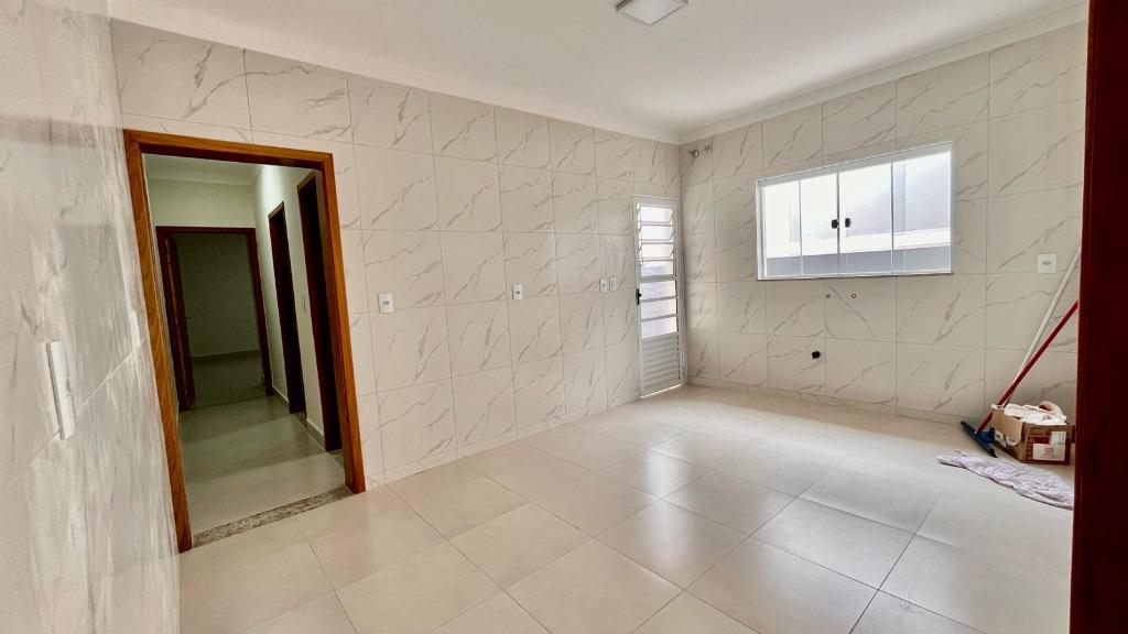 Casa à venda com 3 quartos, 129m² - Foto 17