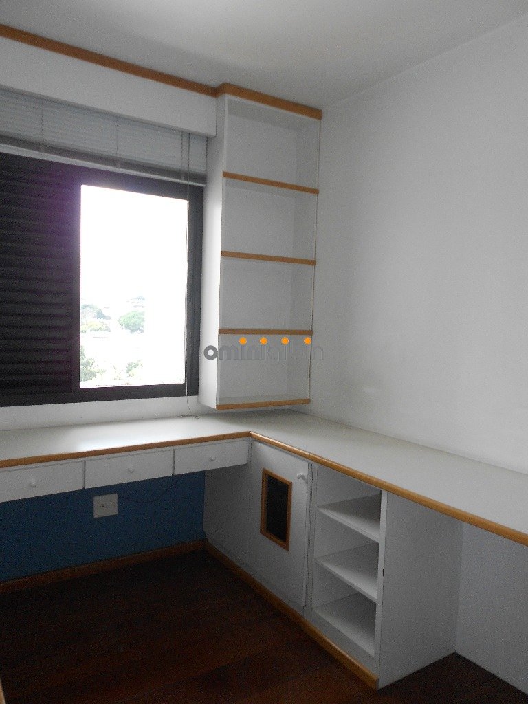 Apartamento à venda com 3 quartos, 147m² - Foto 13