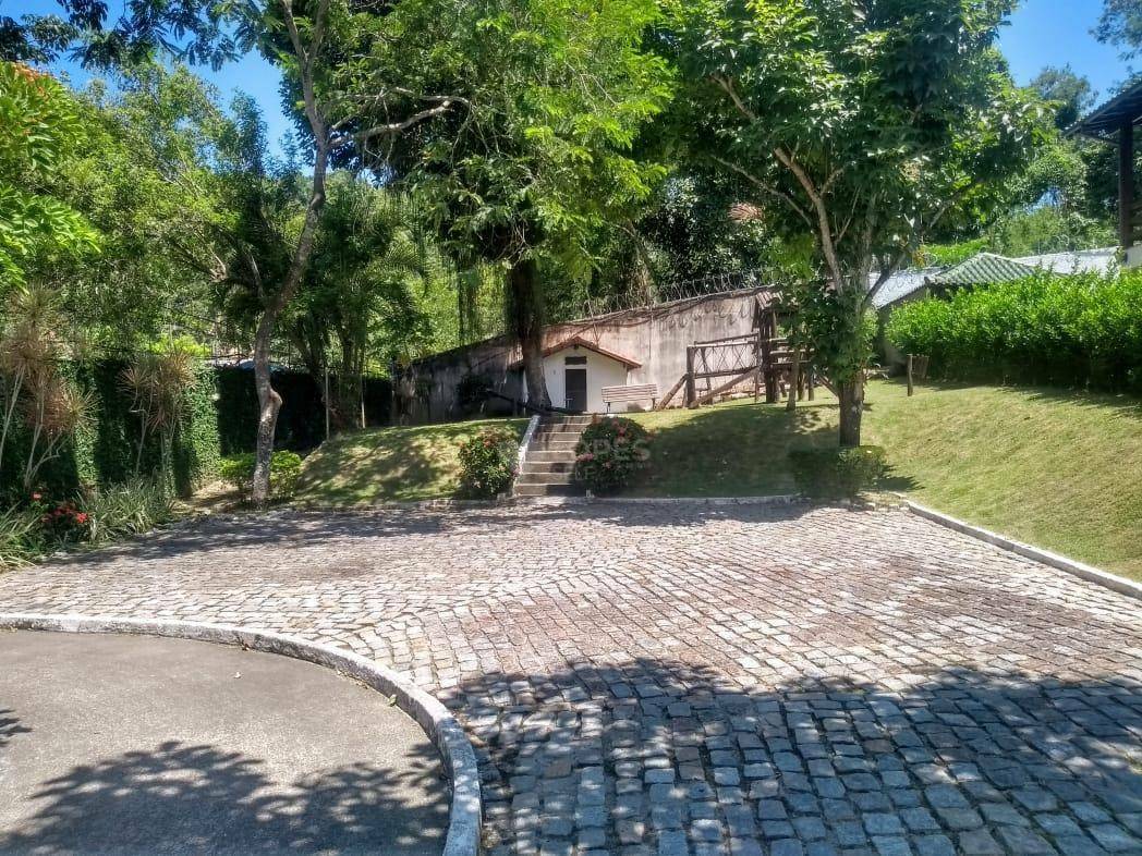 Casa de Condomínio à venda com 4 quartos, 350m² - Foto 20