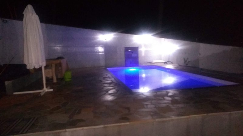 Chácara à venda com 4 quartos, 400m² - Foto 13
