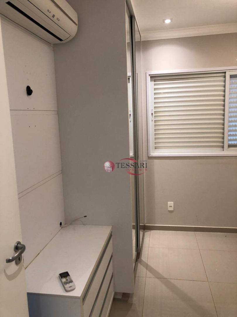 Apartamento à venda com 3 quartos, 157m² - Foto 12