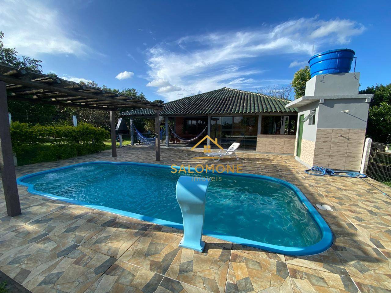 Chácara, 2 quartos, 1350 m² - Foto 1