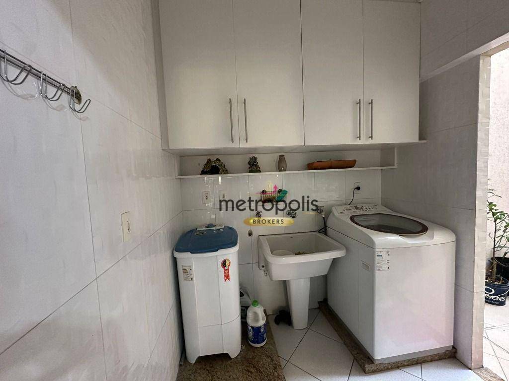 Sobrado à venda com 3 quartos, 220m² - Foto 37