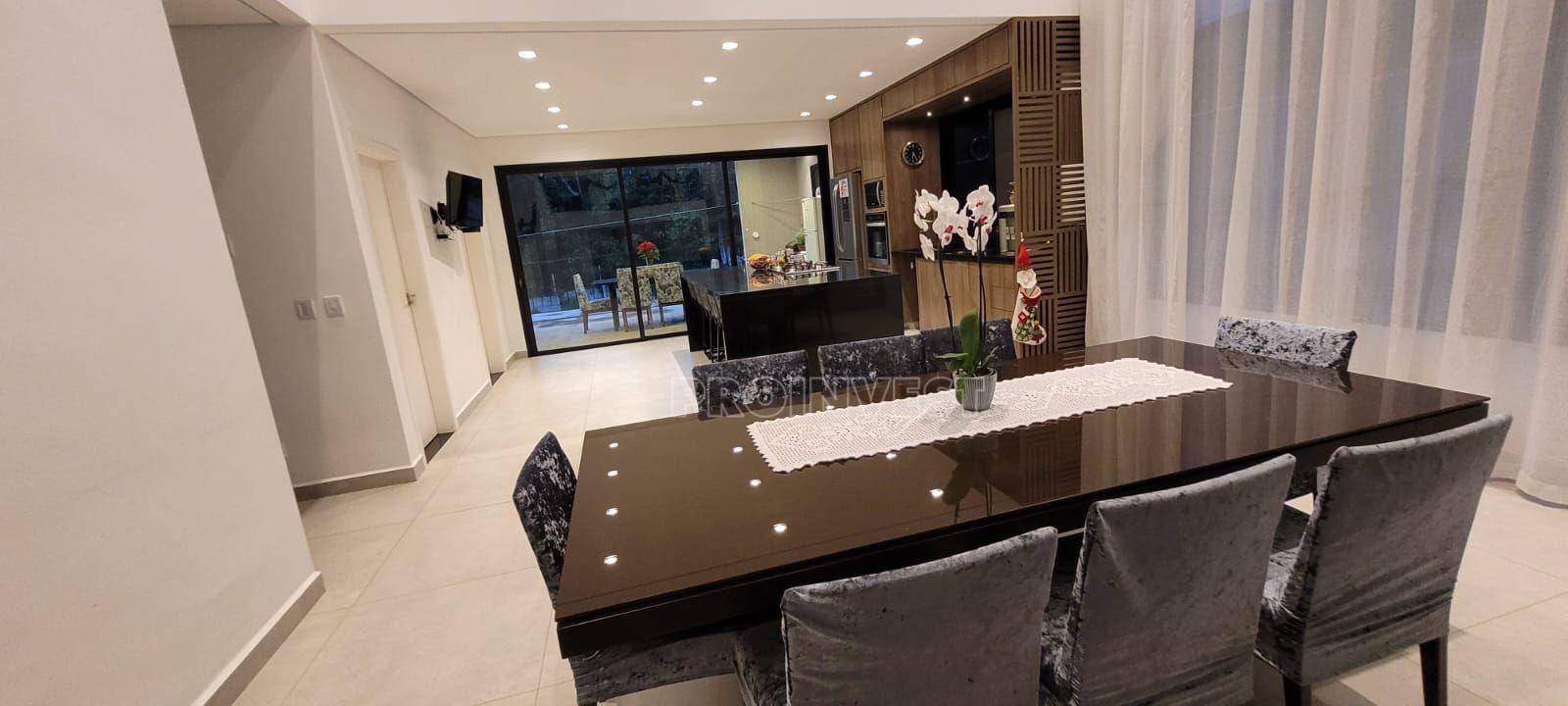 Casa de Condomínio à venda com 3 quartos, 308m² - Foto 5