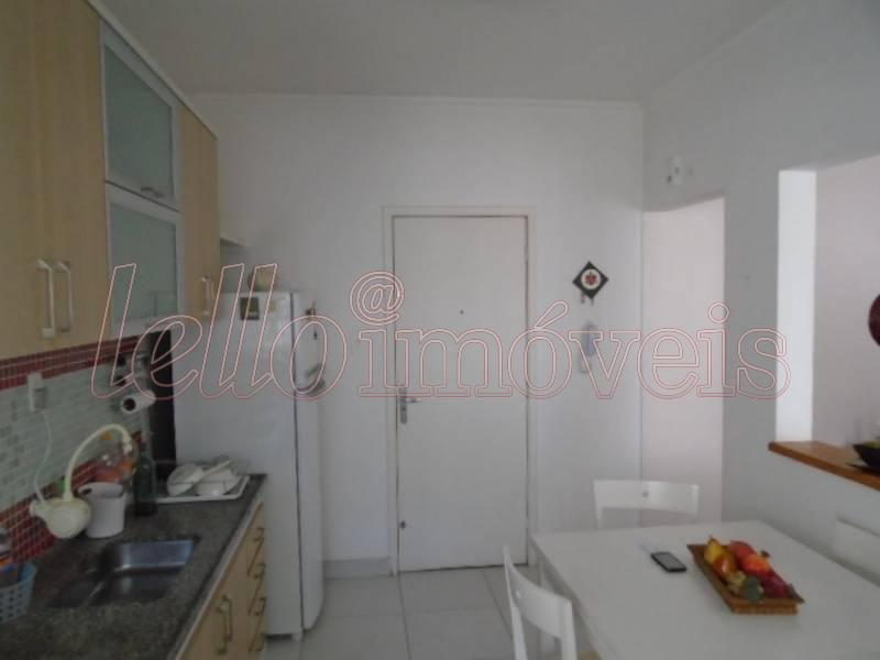 Apartamento para alugar com 2 quartos, 80m² - Foto 13