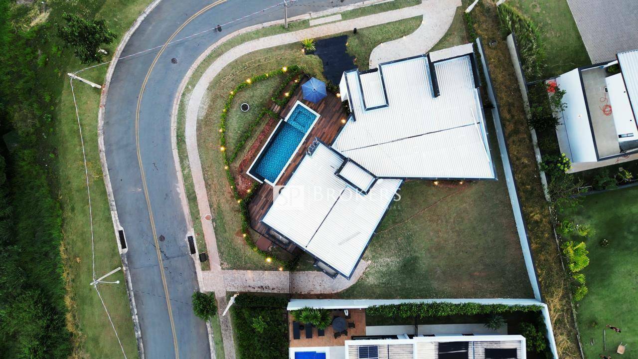 Casa de Condomínio à venda com 4 quartos, 390m² - Foto 56