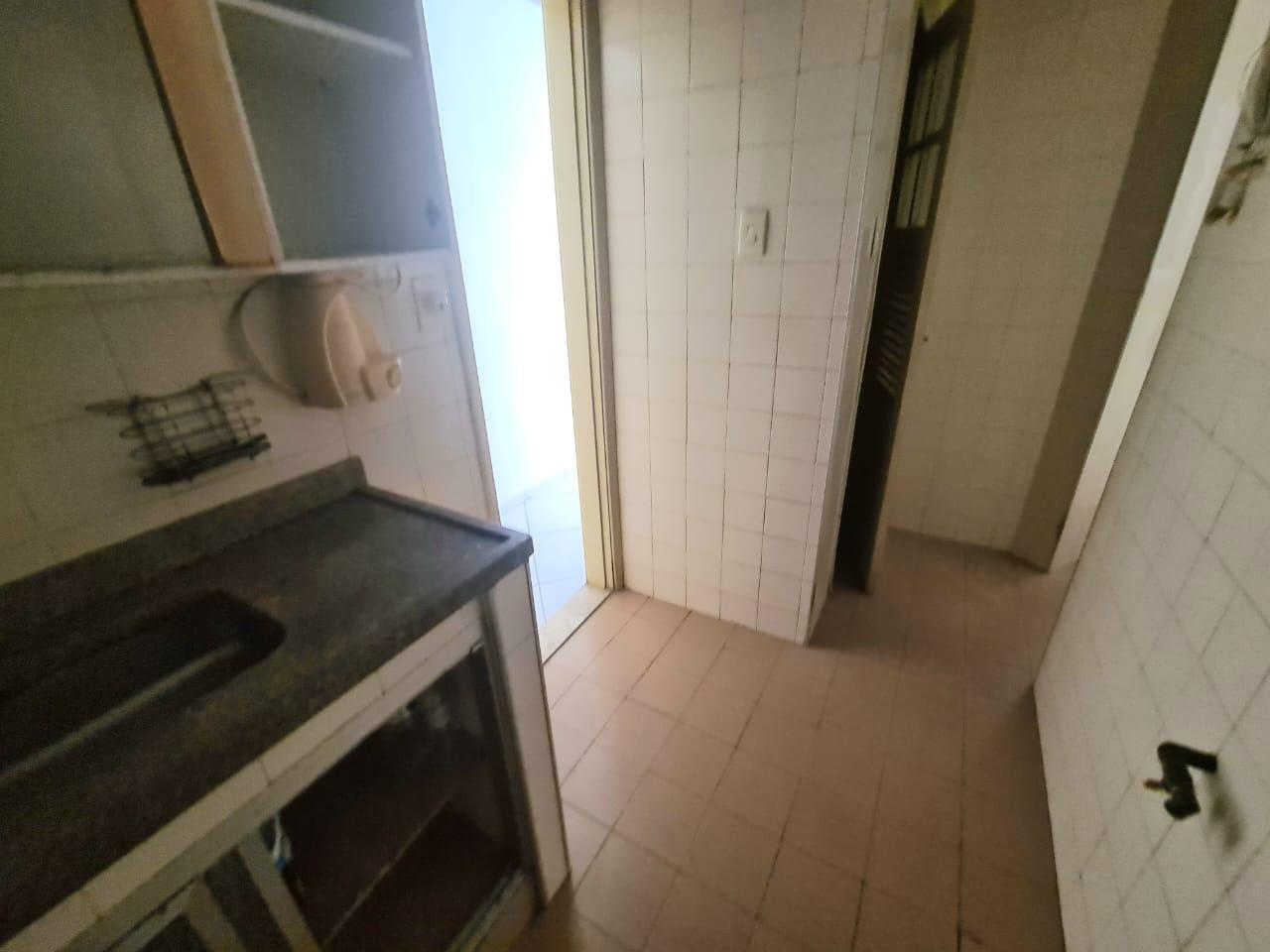 Apartamento à venda com 1 quarto, 40m² - Foto 16