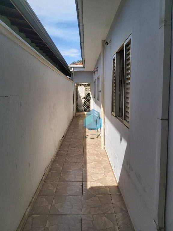 Casa à venda com 3 quartos, 250m² - Foto 15