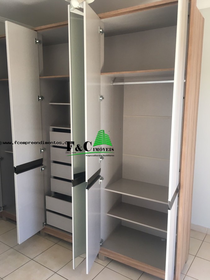 Casa de Condomínio para alugar com 3 quartos, 300m² - Foto 6