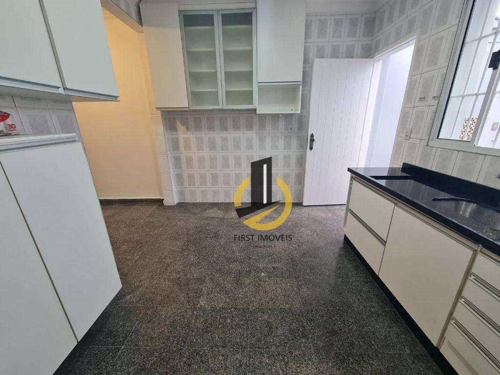 Casa à venda com 2 quartos, 100m² - Foto 18