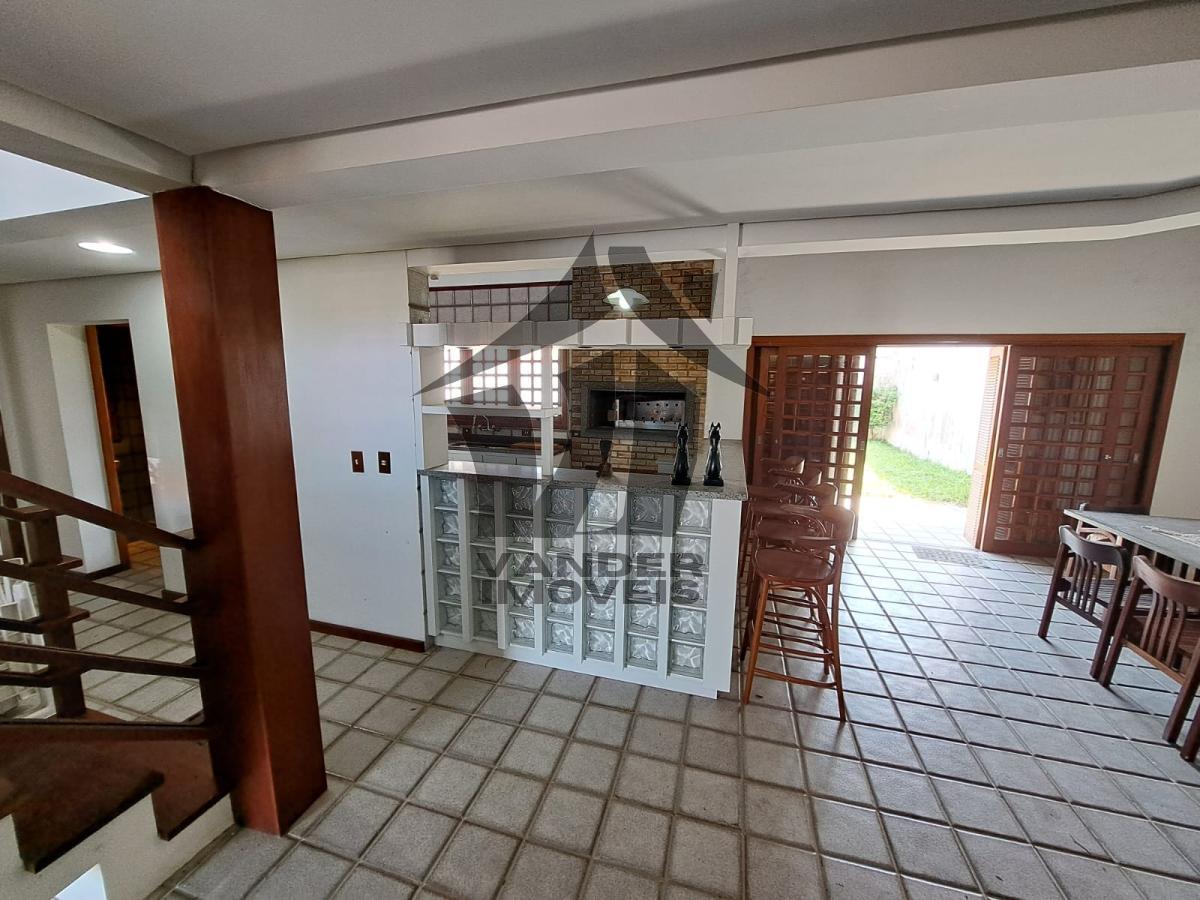 Casa à venda com 4 quartos, 450m² - Foto 8