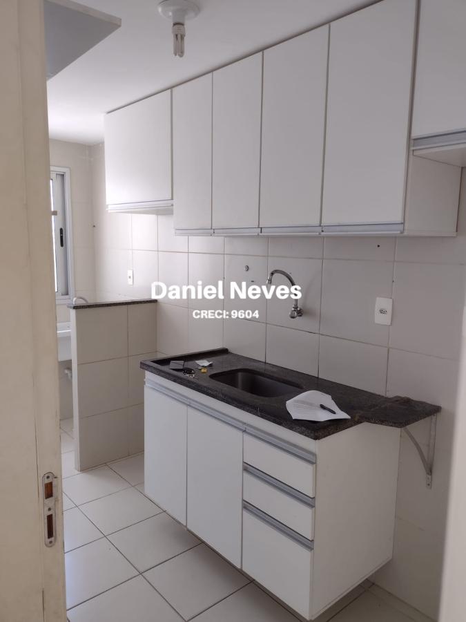 Apartamento à venda com 2 quartos, 60m² - Foto 5