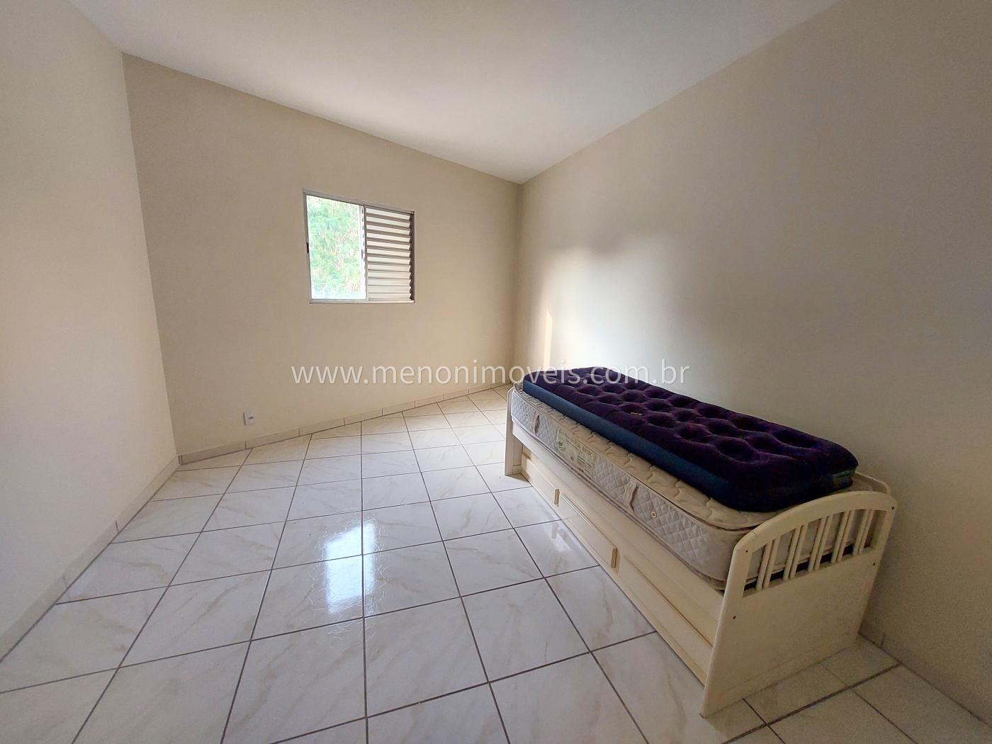 Casa à venda com 4 quartos, 250m² - Foto 5