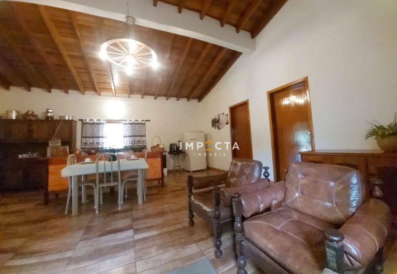 Sítio à venda com 2 quartos, 70000M2 - Foto 4