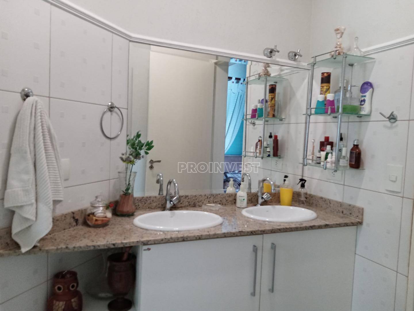 Casa de Condomínio à venda e aluguel com 4 quartos, 350m² - Foto 19