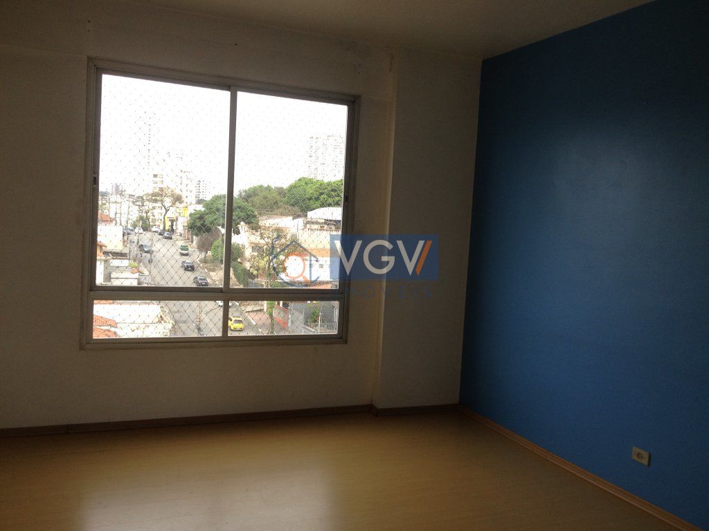 Apartamento à venda com 2 quartos, 70m² - Foto 1