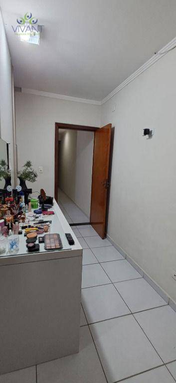 Sobrado para alugar com 4 quartos, 233m² - Foto 16