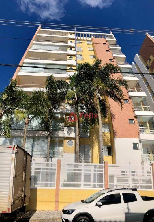 Apartamento à venda com 4 quartos, 200m² - Foto 35