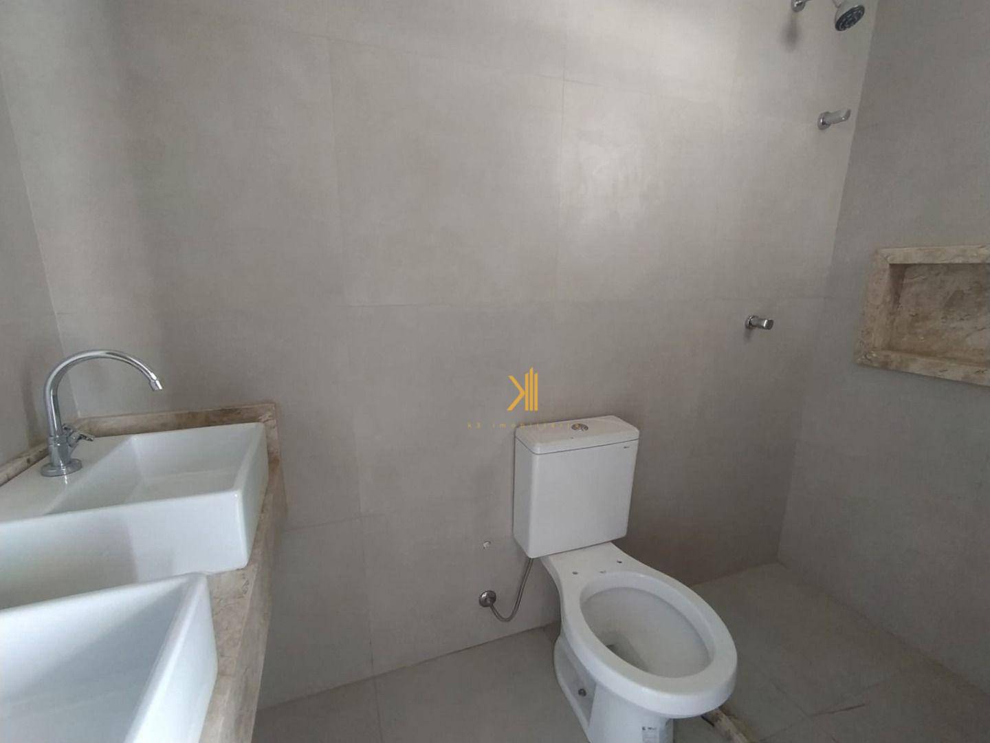 Casa à venda com 3 quartos, 100m² - Foto 11