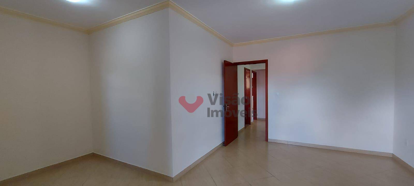 Sobrado, 3 quartos, 200 m² - Foto 6